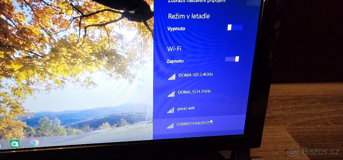 Malý netbook Acer Aspire - 12