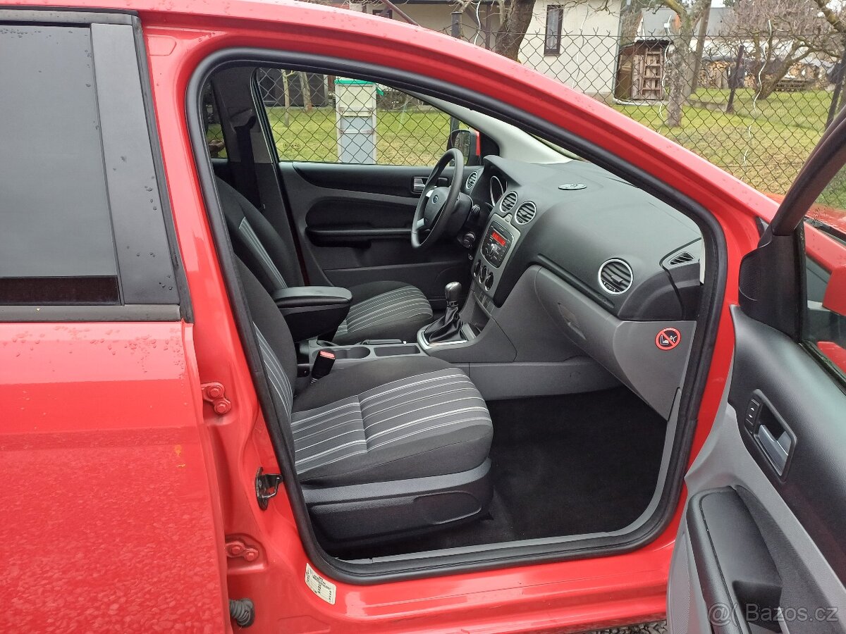 74195km Ford Focus 1.6 16V Tempomat - 12