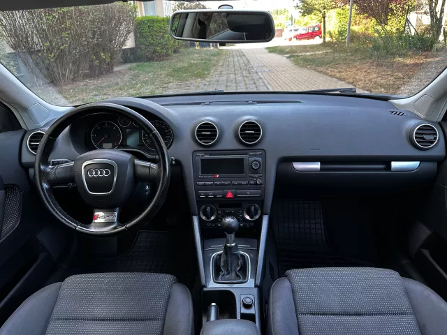 Audi A3 1.9 TDI 77kW Sportback Navi ALU R17 Tempomat - 12
