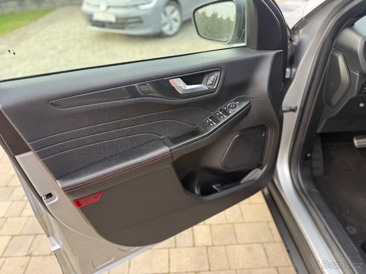 FORD KUGA ST-LINE 1.5 ecoboost 2024 - 12