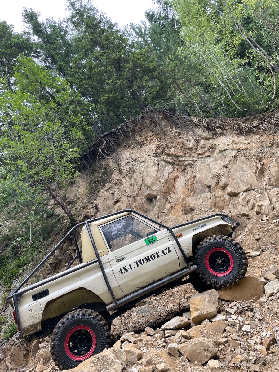 Toyota kzj 73 offroad - 12