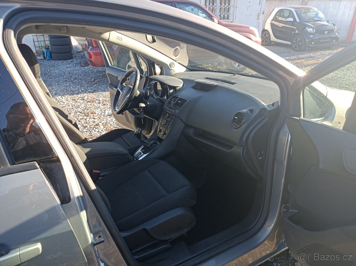 Opel Meriva, 1.4-88 kW,klima,r.13.servisní - 12