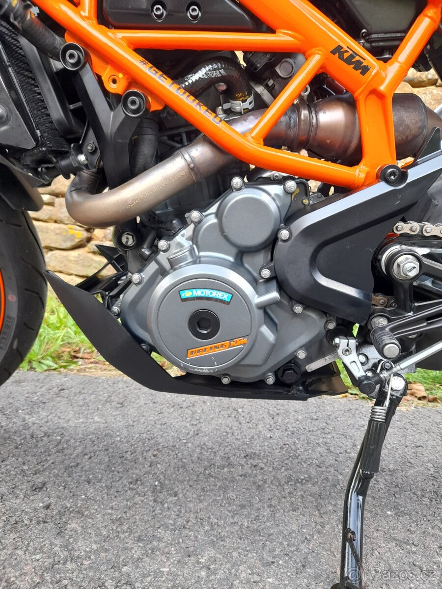 KTM 390 Duke - 12