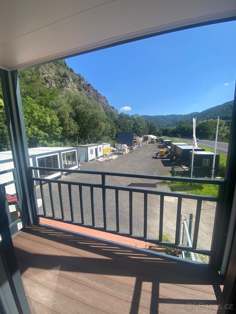 Sestava ze dvou obytných kontejnerů o rozměru 3x7 m - 12