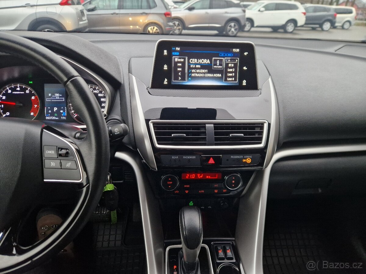 Mitsubishi Eclipse Cross, 1.5 MIVEC, Nezávislé topení - 12
