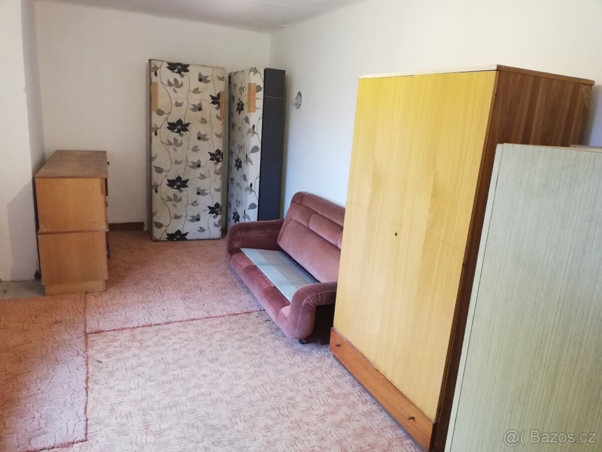 PRONÁJEM domu RD 2+1 v Libina - 12