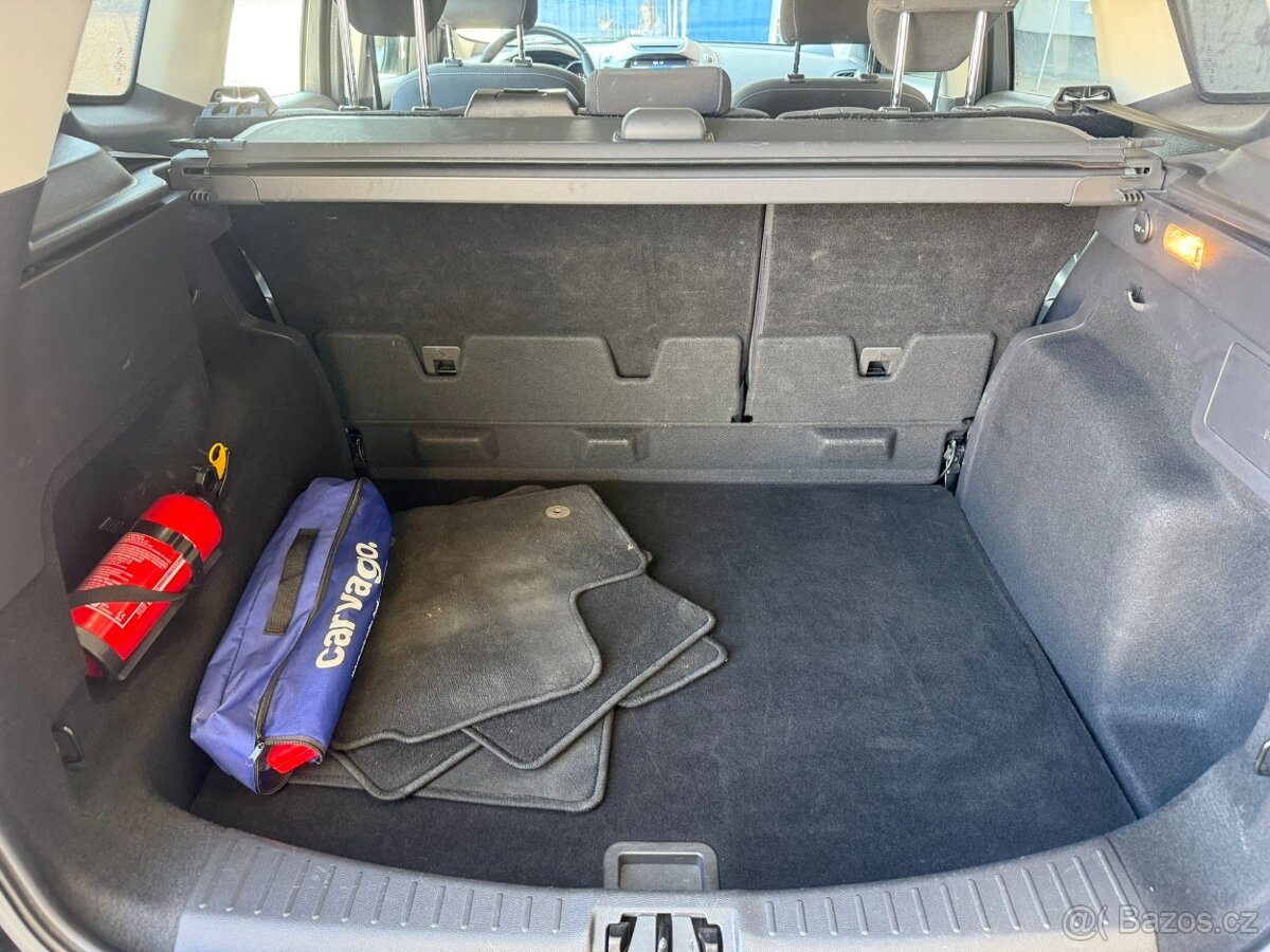 Ford Kuga, 1.5i, 110kw - 12