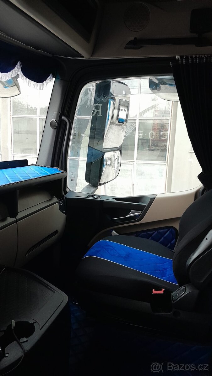 Tahač - Mercdes Benz Actros - 12