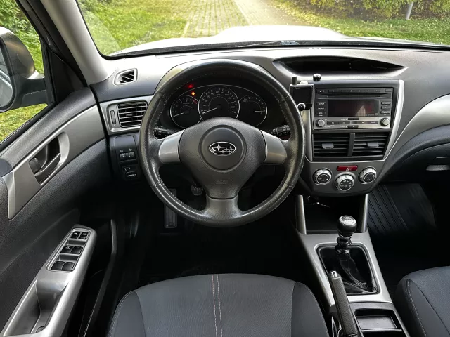 Subaru Forester SH 2.0 D 108kW 4x4 SUV ALU kola Tažné 2 tuny - 12