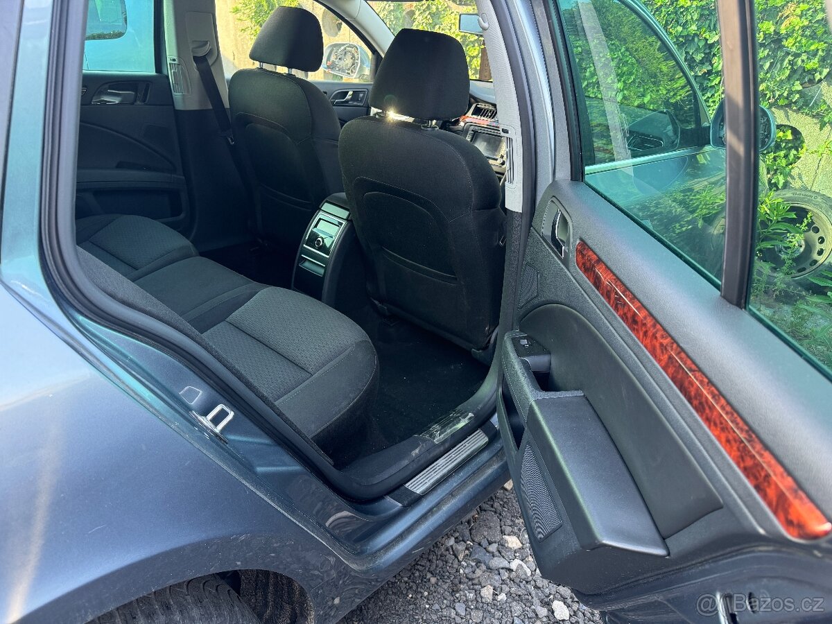 Škoda Superb 2 předfacelift 2013 náhradní díly - 12