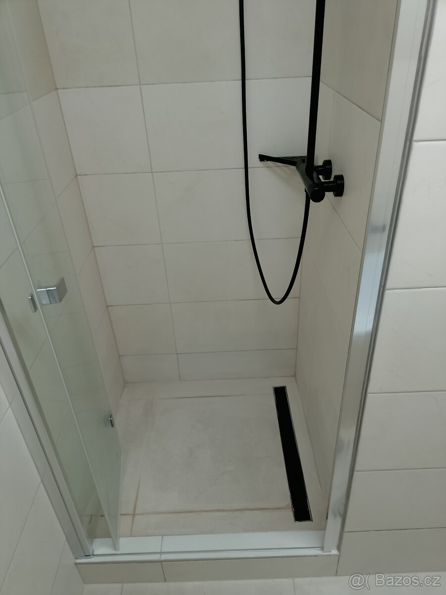 2+kk, druž.,39m2, po novém vyzdění koup/kuch. Krajní ul. - 12