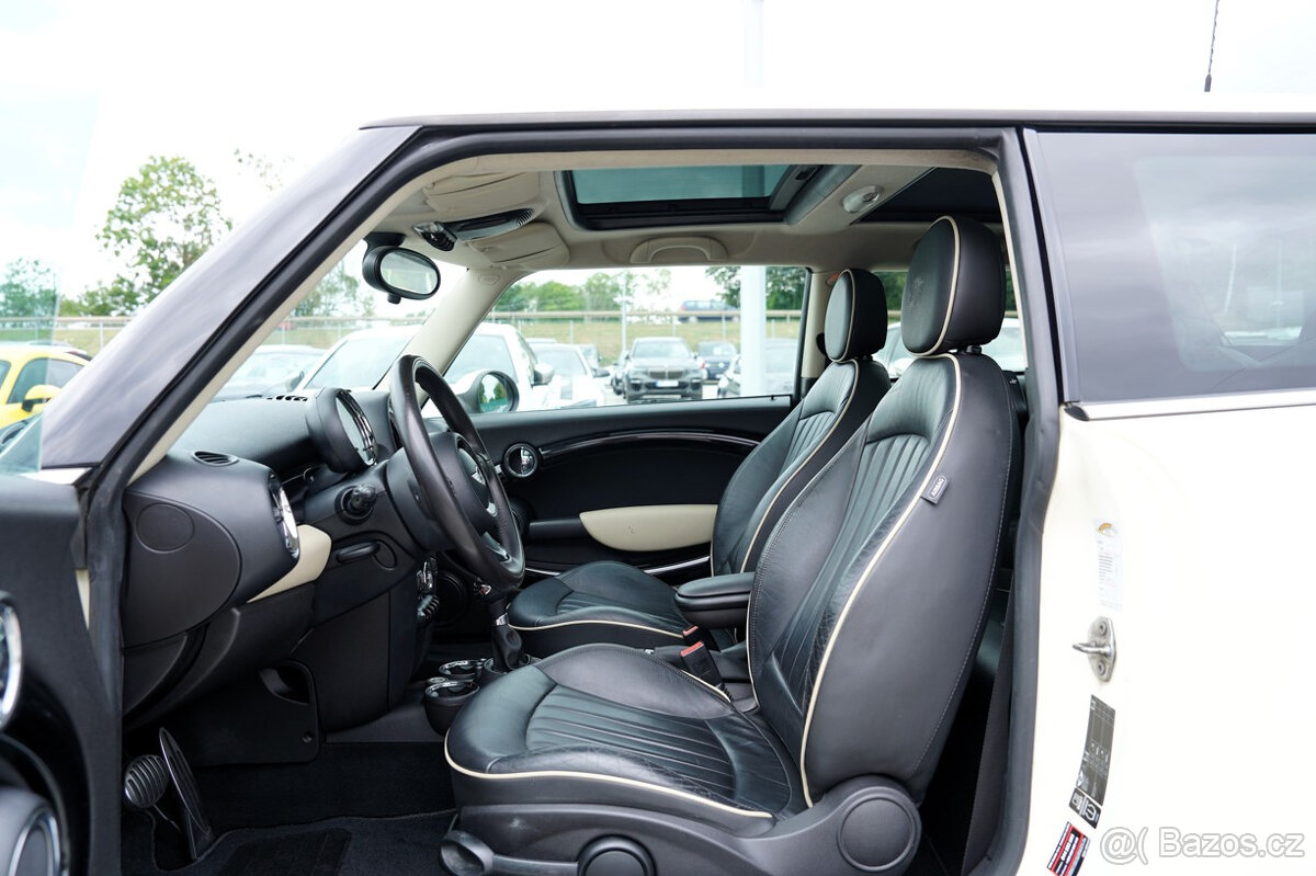 Mini Cooper S Automat (SLEVA) - 12