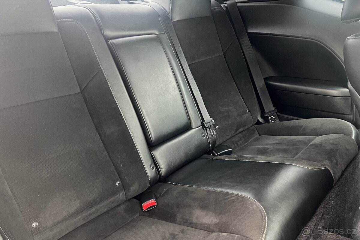 Dodge Challenger Scat pack / SRT 6.4 V8 - pronájem - 12