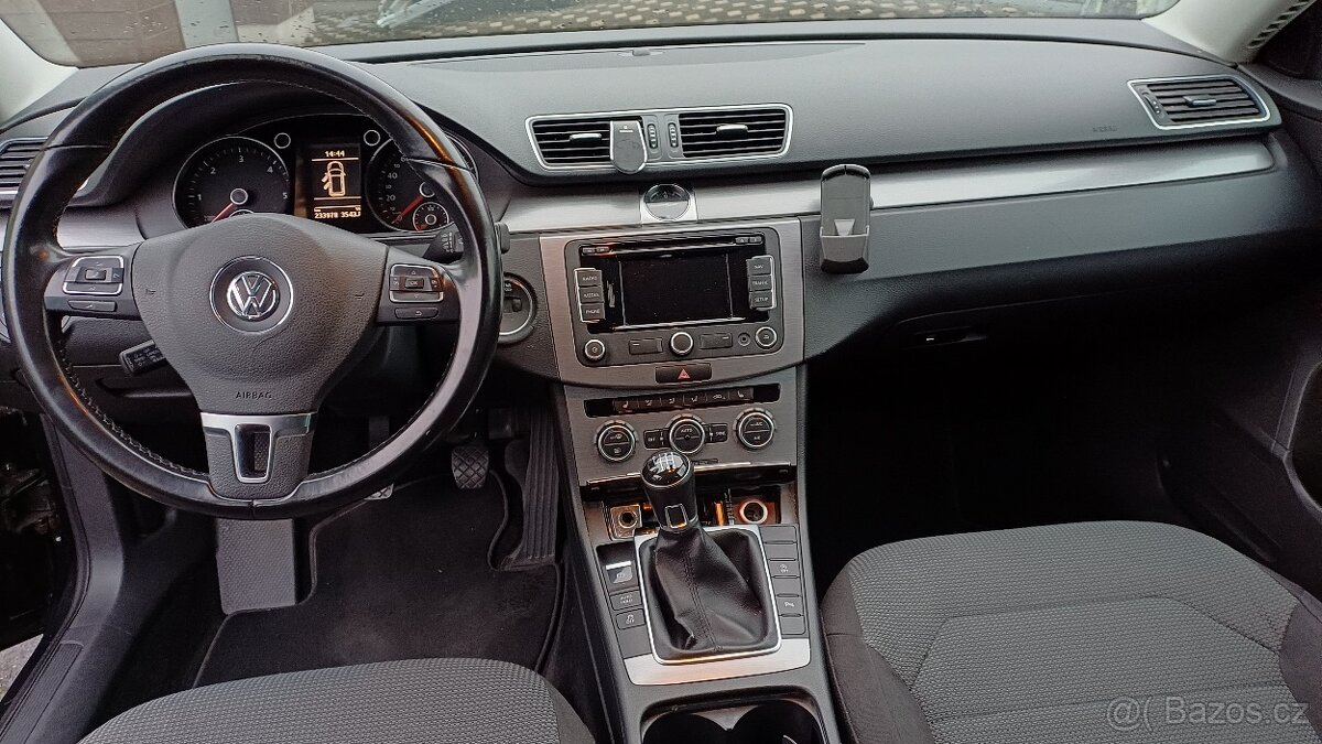 VW Passat variant 2.0 TDI 110kW - 12