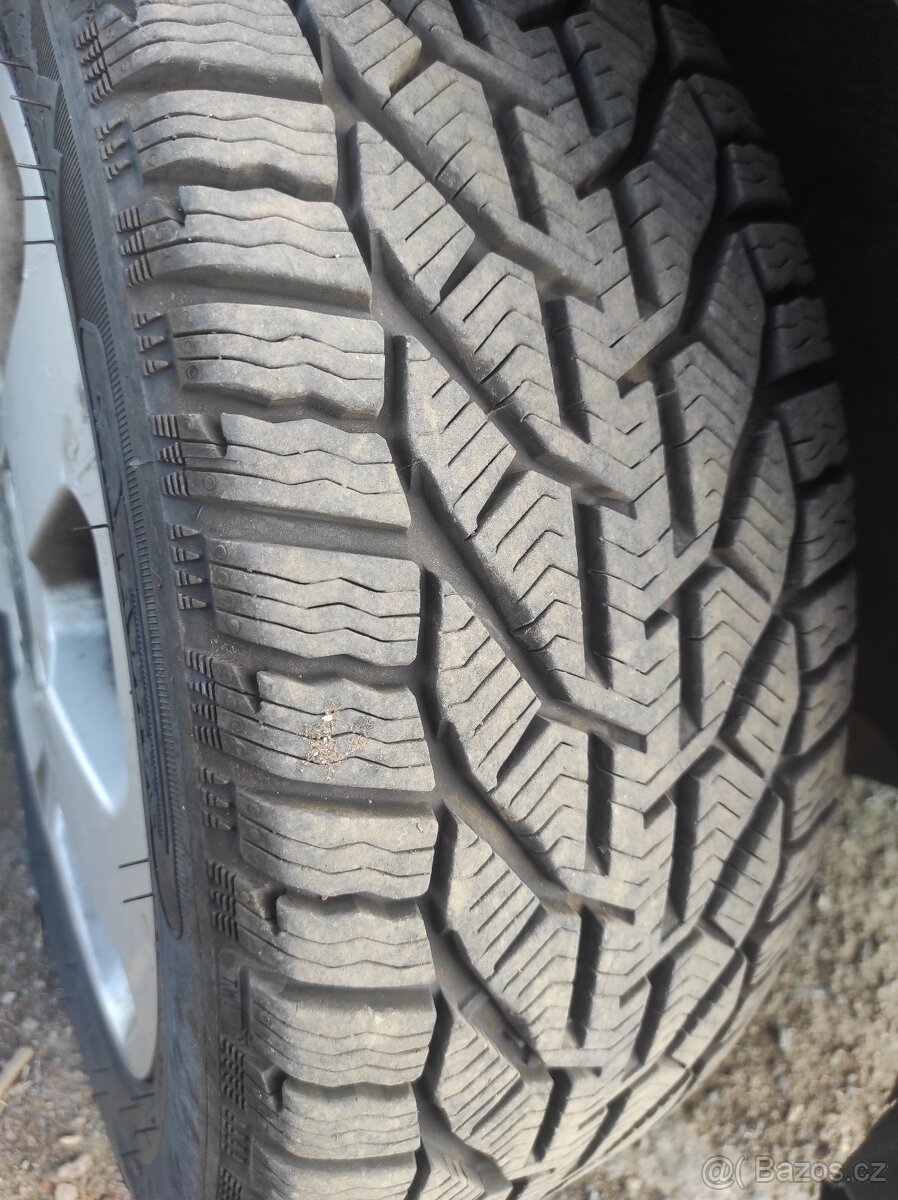 Opel Corsa C 1,2 59kw Twinport 2006 - 12