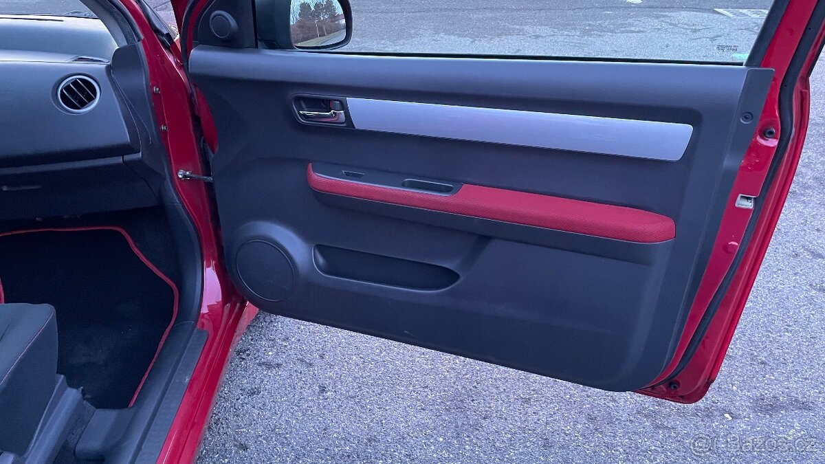 SUZUKI SWIFT 1.6i SPORT NAVIGACE - 12