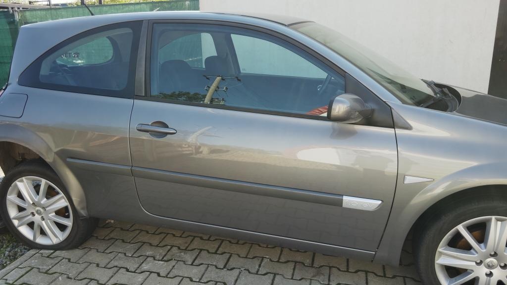 Renault Megane 2 díly - 12