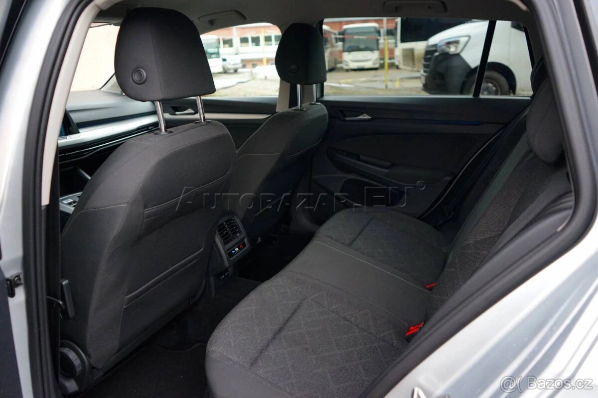 Volkswagen Golf Combi 2.0 TDI DSG - 12