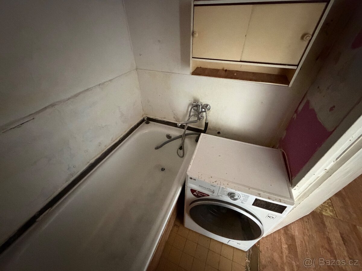 Prodám byt 2+1 v Bílině, okres Teplice - 12