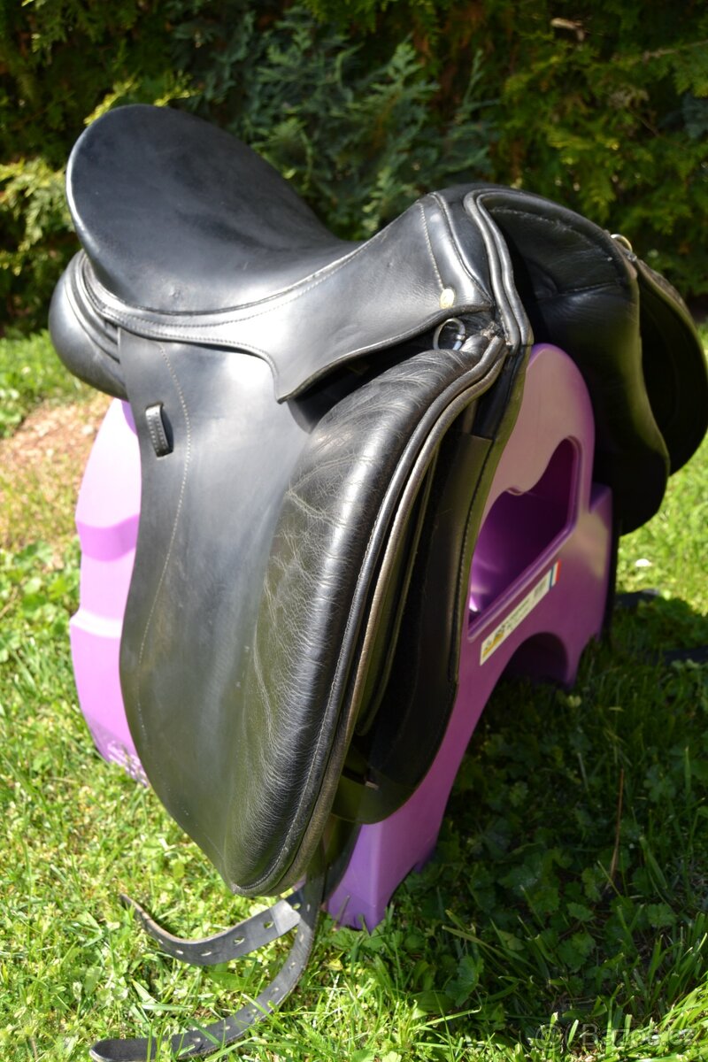 Drezurní sedlo Schleese ERI - 12