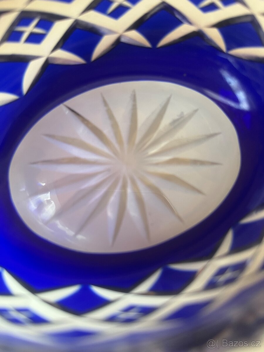 Broušená kobaltově modrá miska - 12