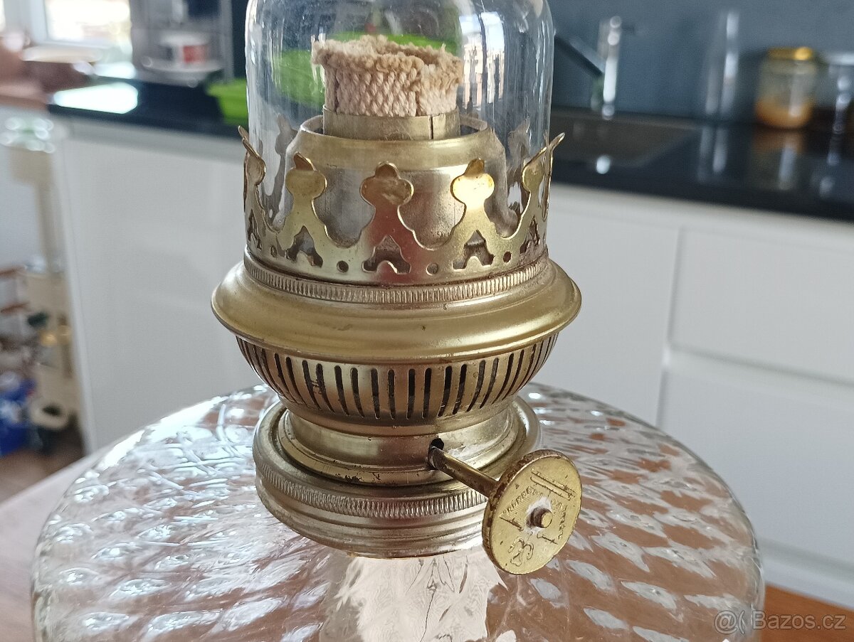 STAROŽITNÁ PETROLEJKA VE STYLU ART NOUVEAU, FRANCIE, 1900 - 12