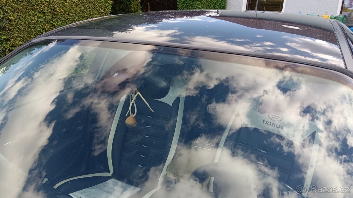 BMW Řada 1 2.0I - 12