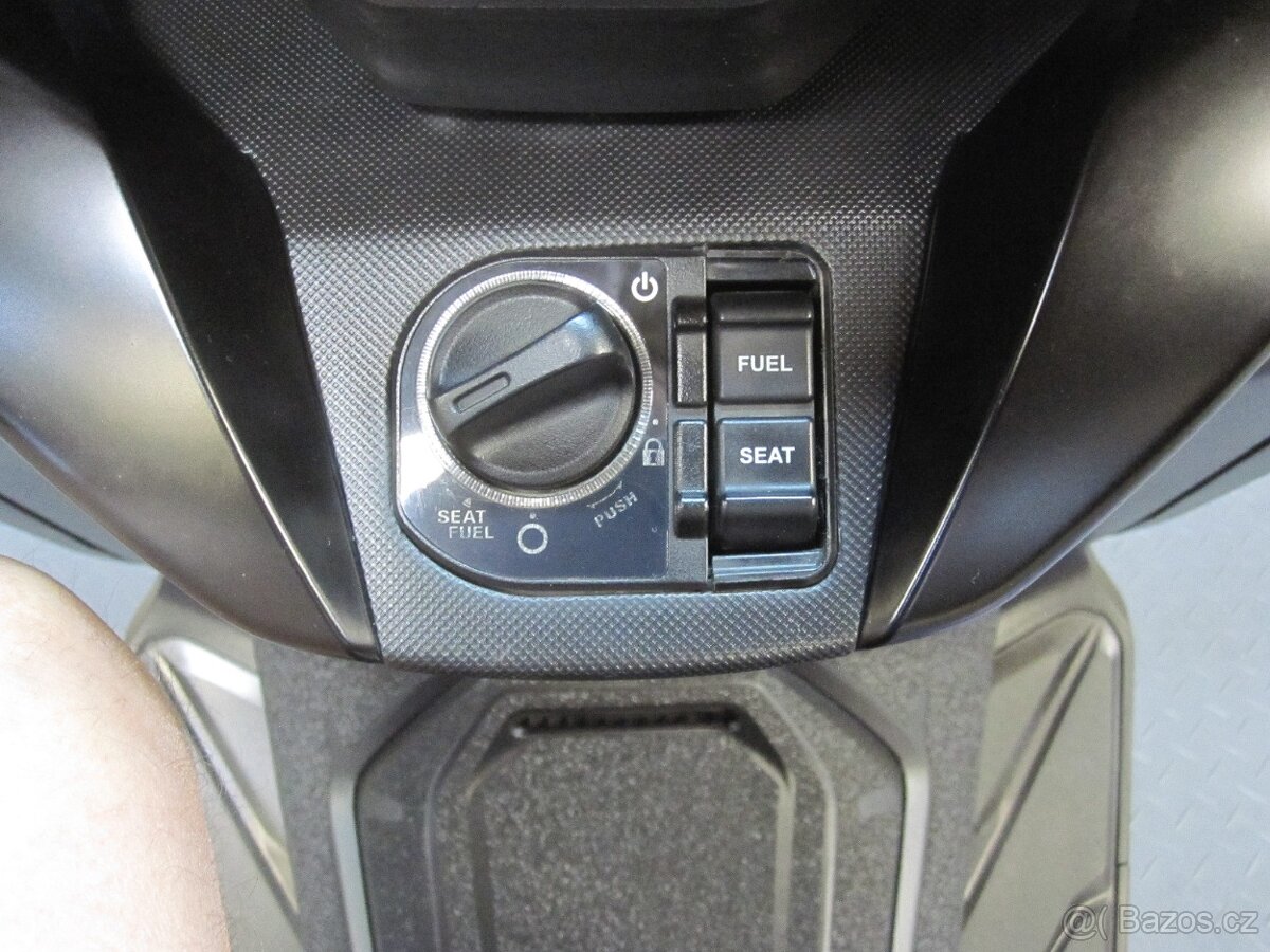 Honda Forza NSS350 A - 12