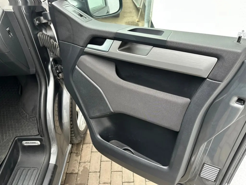 Volkswagen Multivan, Comfortline 4Motion 2.0 TDI BM - 12