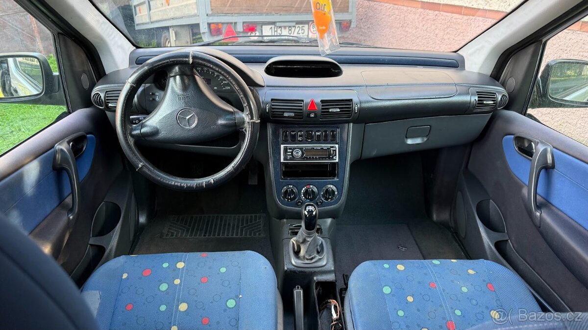 🚗 Mercedes-Benz Vaneo 1.7 CDI (2003) - 12