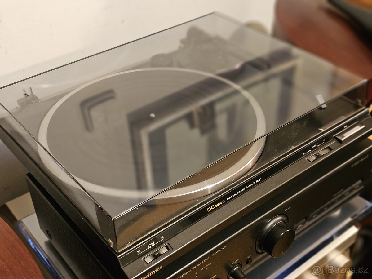 Gramofon Technics v DÁRKOVÉM stavu - 12