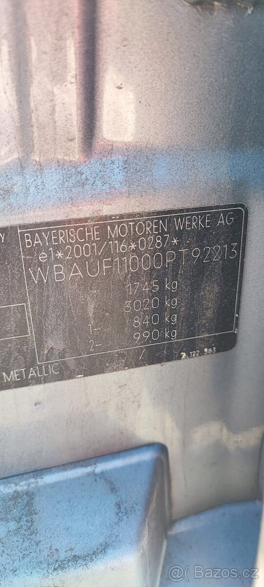 BMW 1(E81) 116i 1.6 - 12