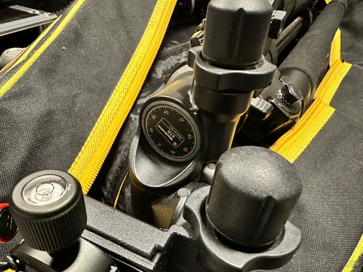 Studiové vybavení Manfrotto, Velbon, Trę-D-Italy - 12