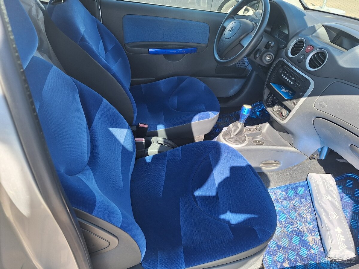 Citroen C2 1.4i, benzín, r. 2007, Najeto 118.150km. - 12