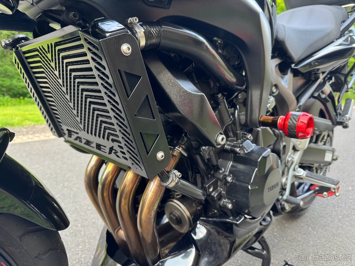 Yamaha FZ6 Fazer - 12