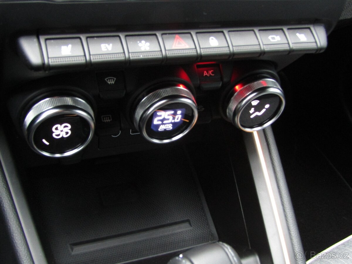Renault Clio V E-Tech full hybrid 105 kW/145k Techno - 12