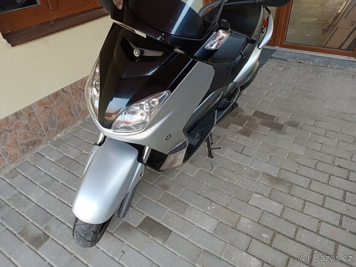 Yamaha Xmax 250, rok 2008, pěkný stav, Video, mohu dovézt - 12