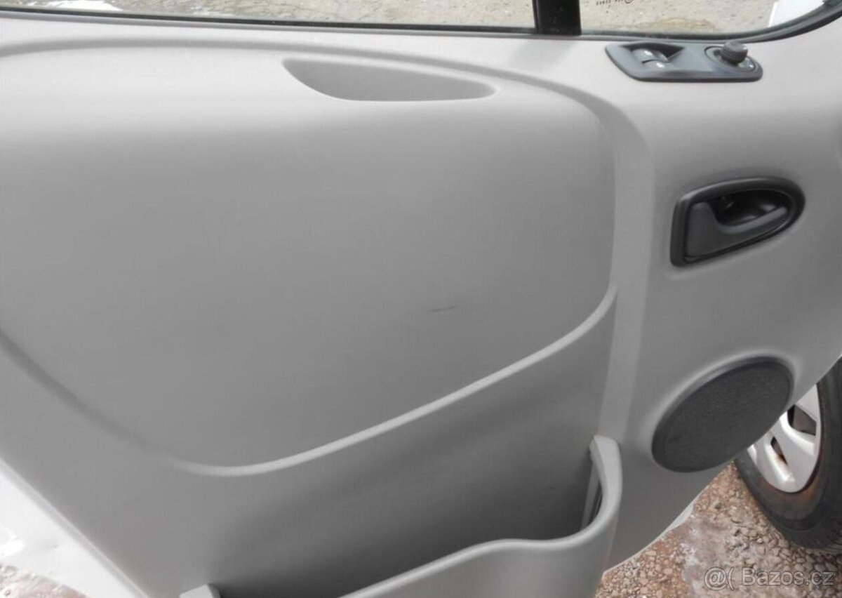 Opel Vivaro 2,0 84 kW KLIMA Serviska 9 Mís nafta - 12