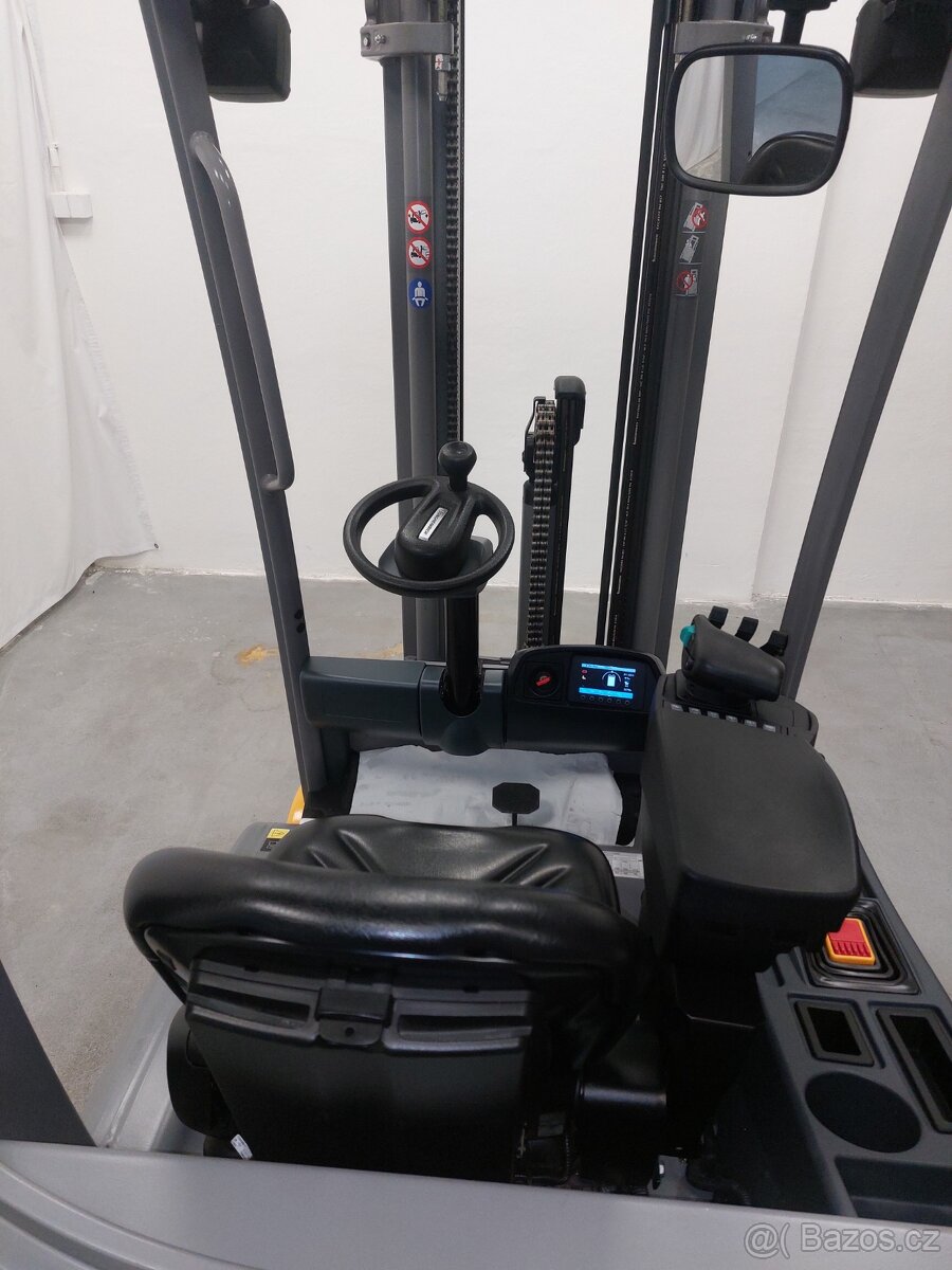 Elektrický tříkolový vozík EFG 215 / záruka - 12