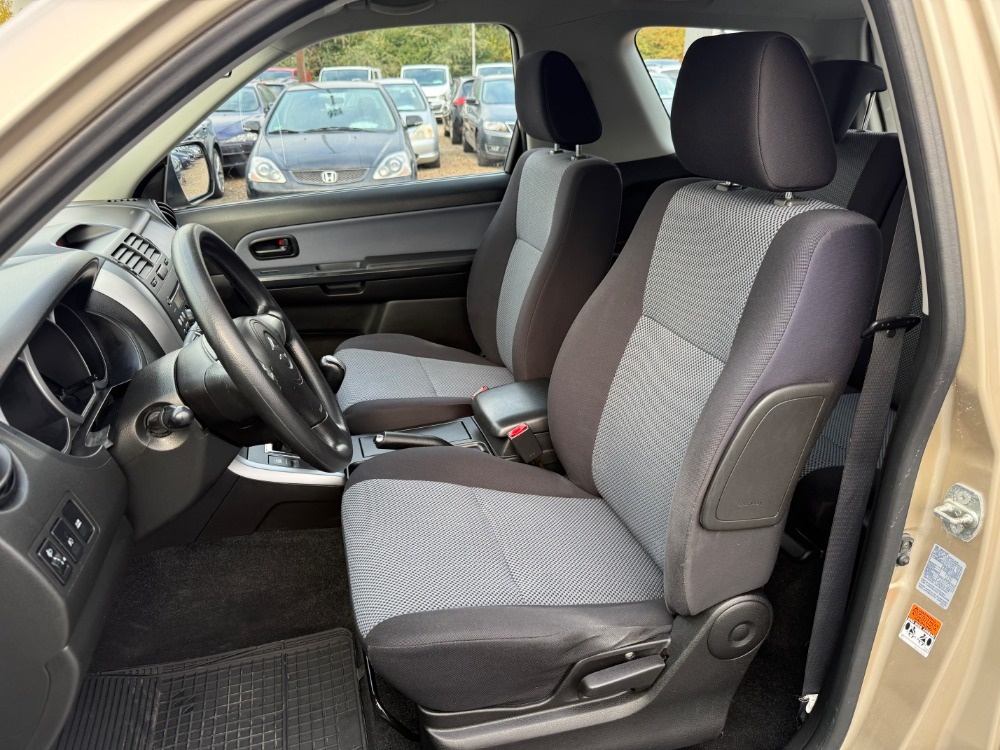 Suzuki Grand Vitara 1.6i 4x4 78Kw Comfort - 12