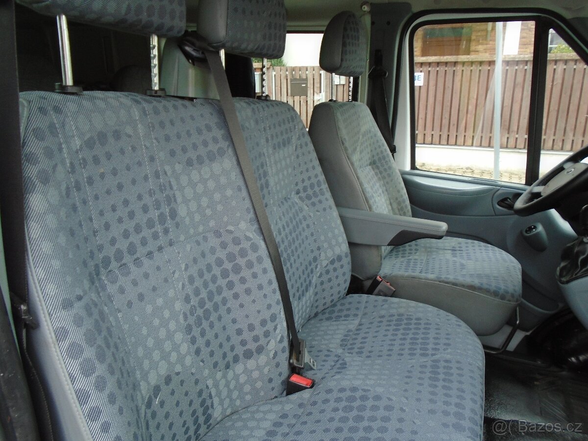 Ford Transit 2.2 TDCi L1H1 6 míst - 12