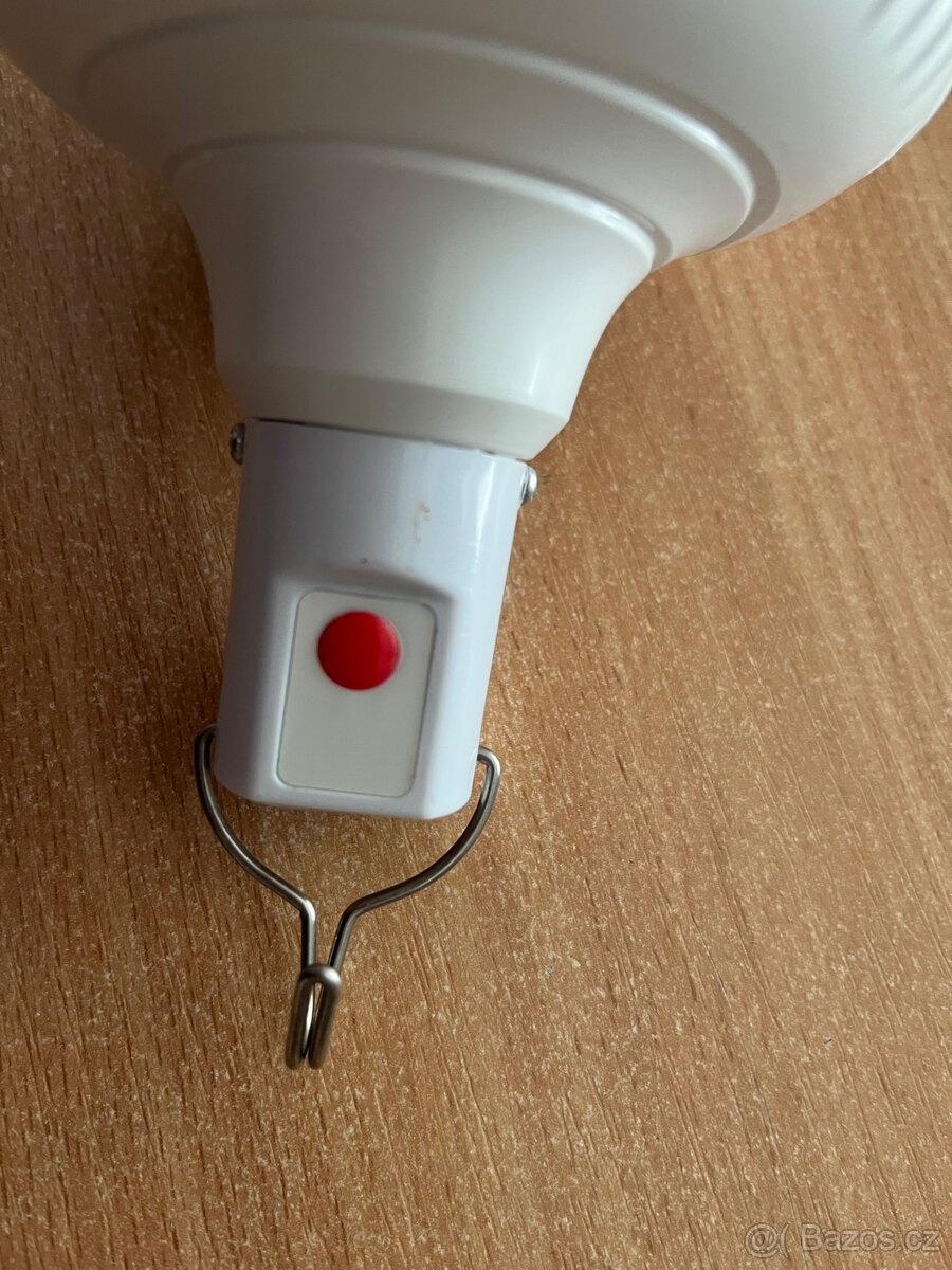 Přenosná dobíjecí lampa - 12