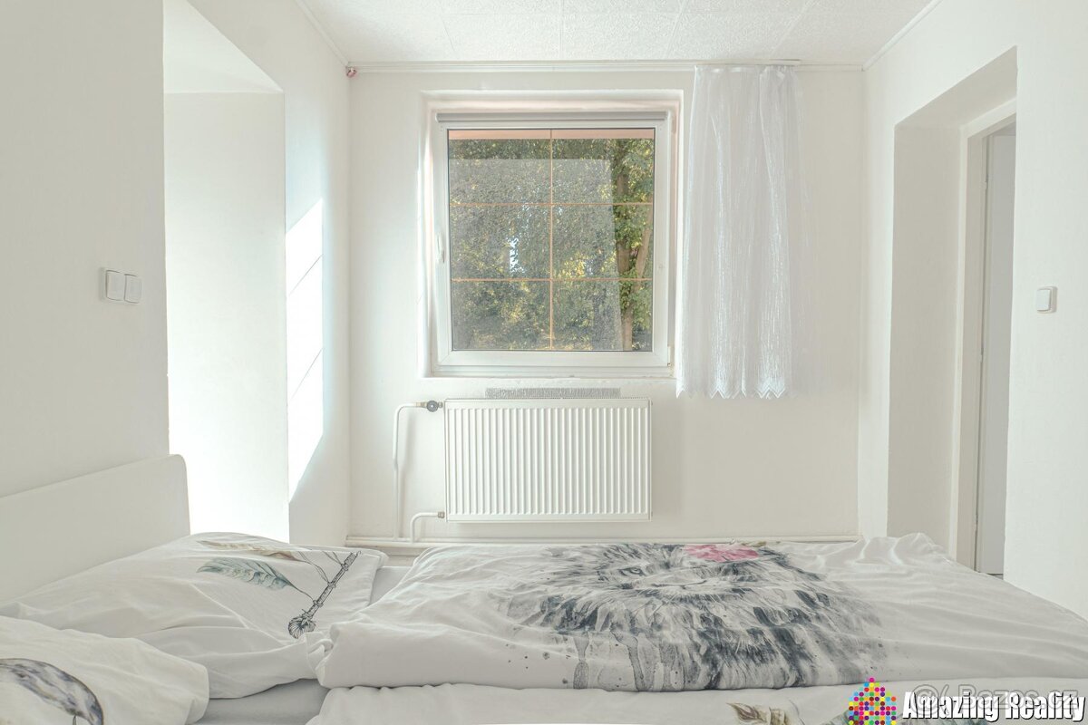 Prodej rodinného domu v obci Lošany - 12