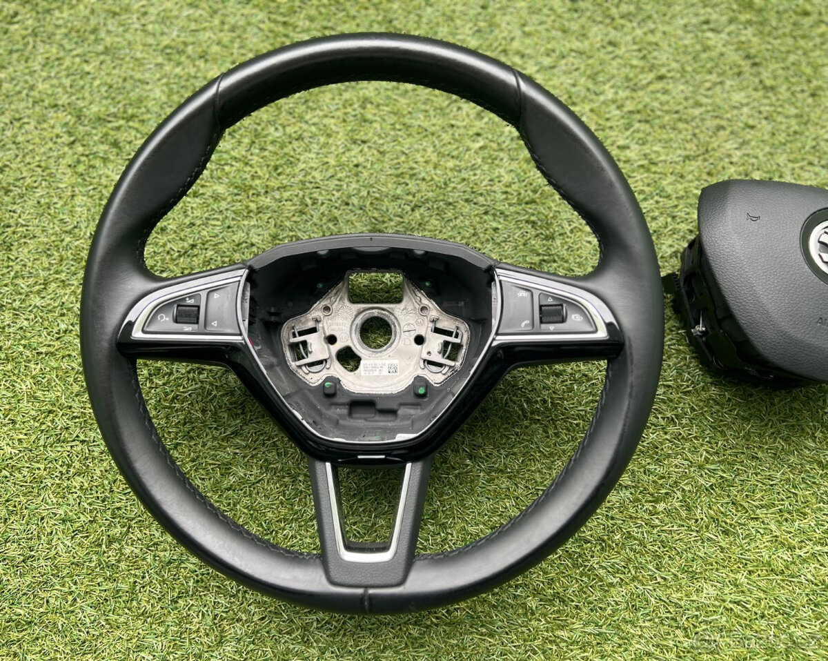 Volant i s airbagem škoda superb III - 12