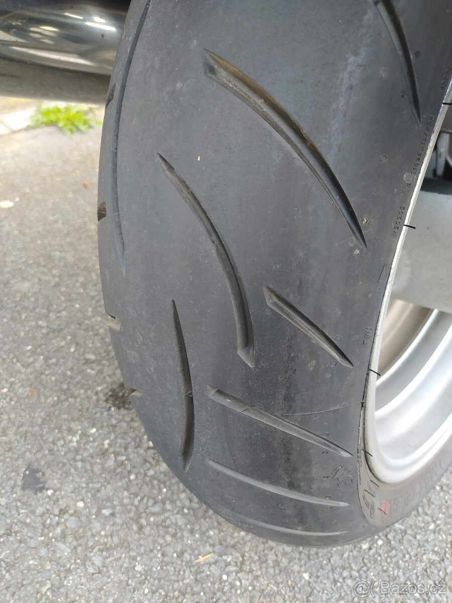 YAMAHA FJR 1300 - 12