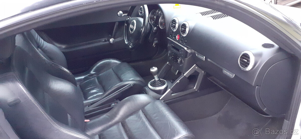 Audi TT 8N 1.8T 20V Quattro výkon 165kW - 12