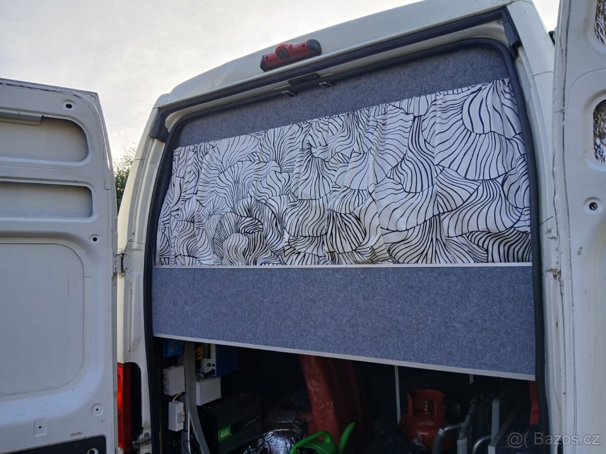 Obytná vestavba - 12