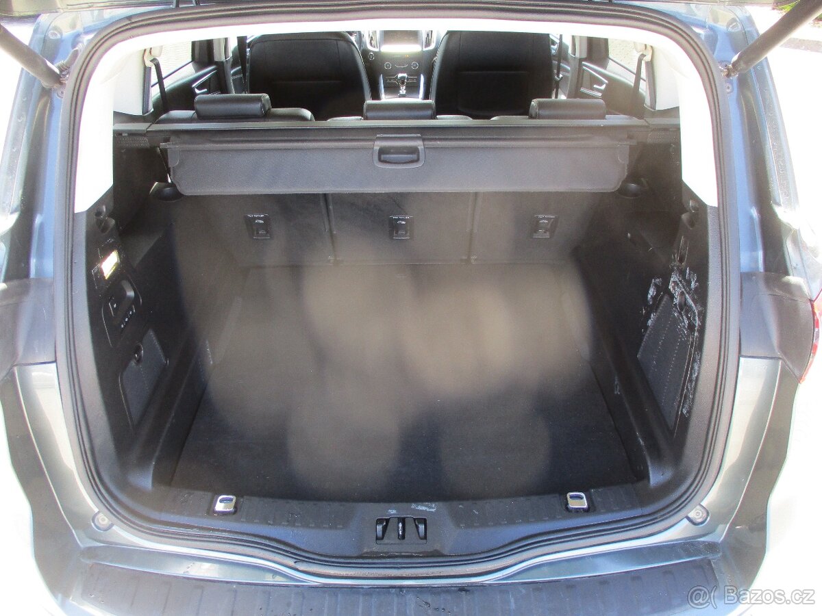 FORD S-MAX 2,0TDCi 110kW Titanium GPS LED Man 2016 - 12