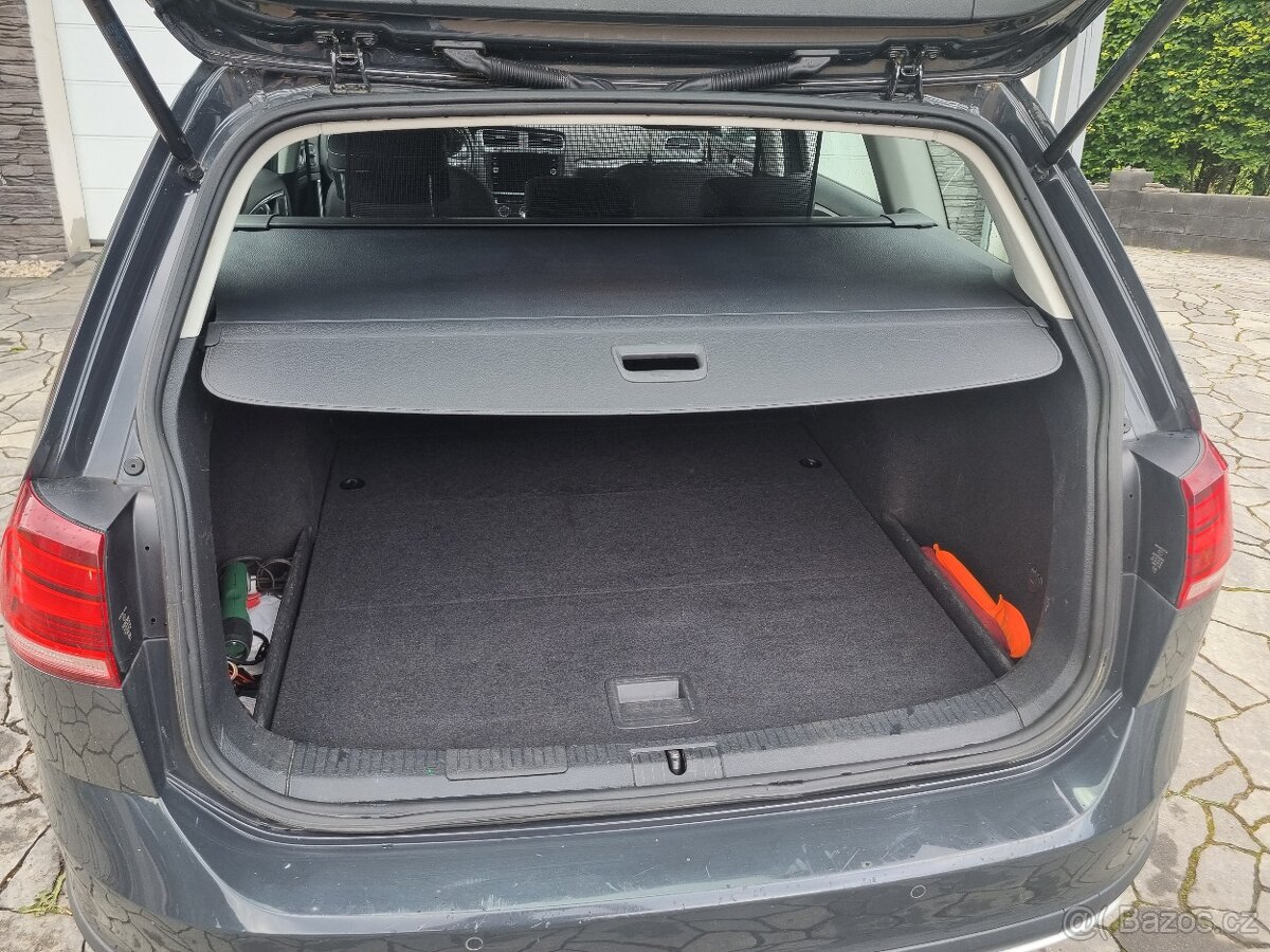 VW Golf Alltrack 2.0 TDI DSG 4Motion - 12