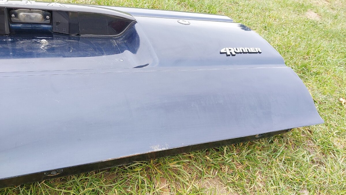 Toyota 4Runner II – Dveře kufru - 12